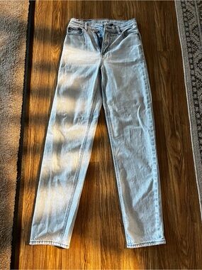 American Eagle Outfitters Light Blue Straight Leg Jeans